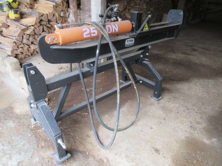 Titan Wood Splitter