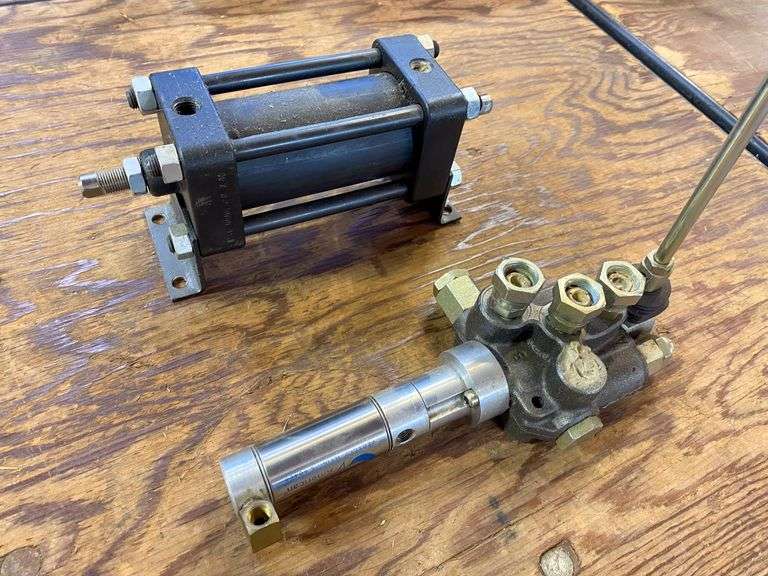Hydraulic Tools