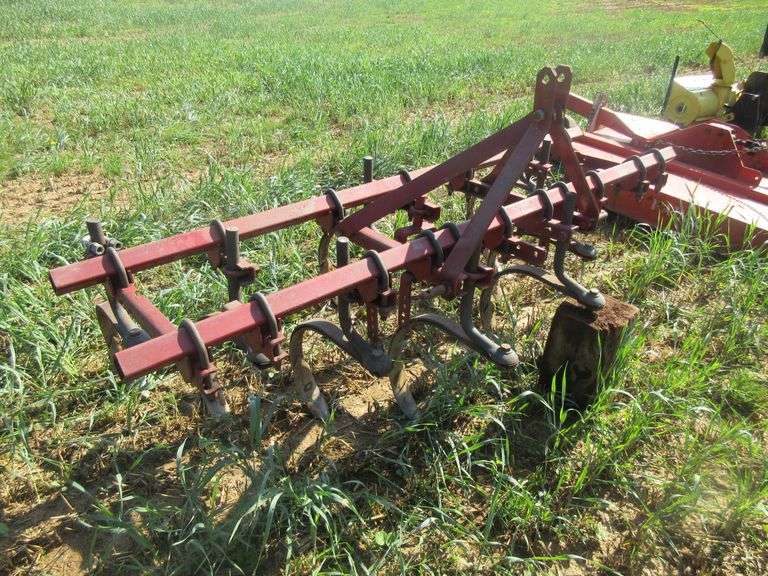 Cultivator