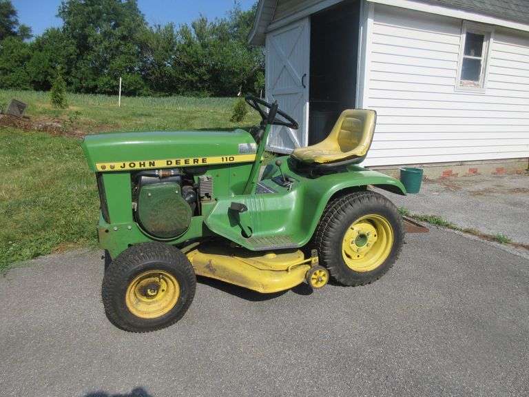 John Deere 110 Tractor