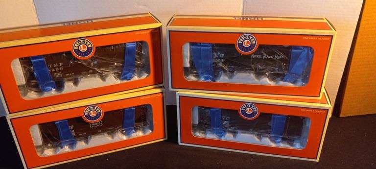 Lionel Hopper Cars