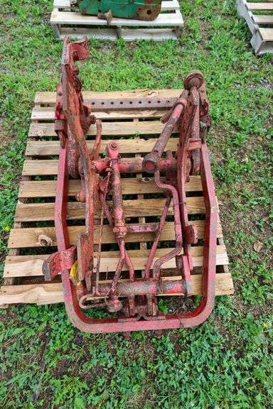 Farmall Fast Hitch