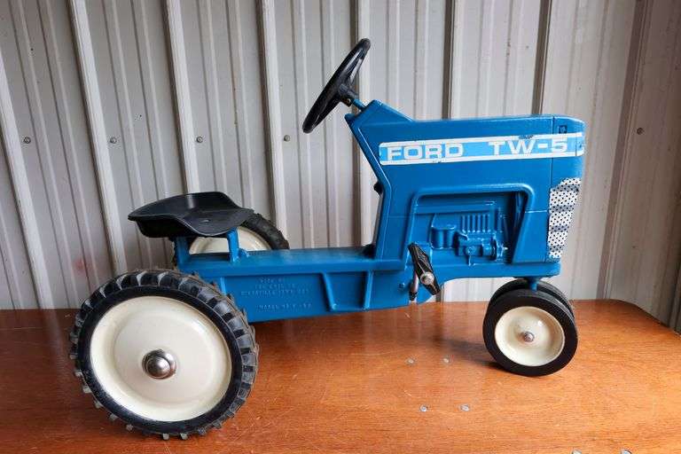Ford TW-5 Pedal Tractor