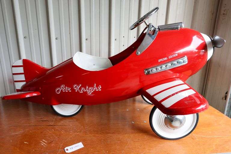 Air Knight Pedal Airplane