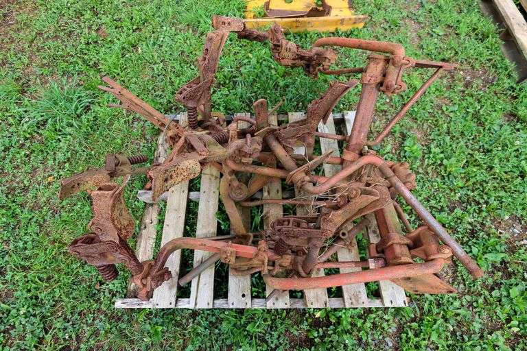 Farmall BN Cultivator