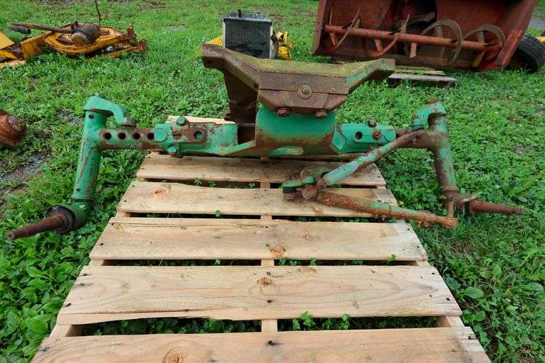 John Deere Wide Front