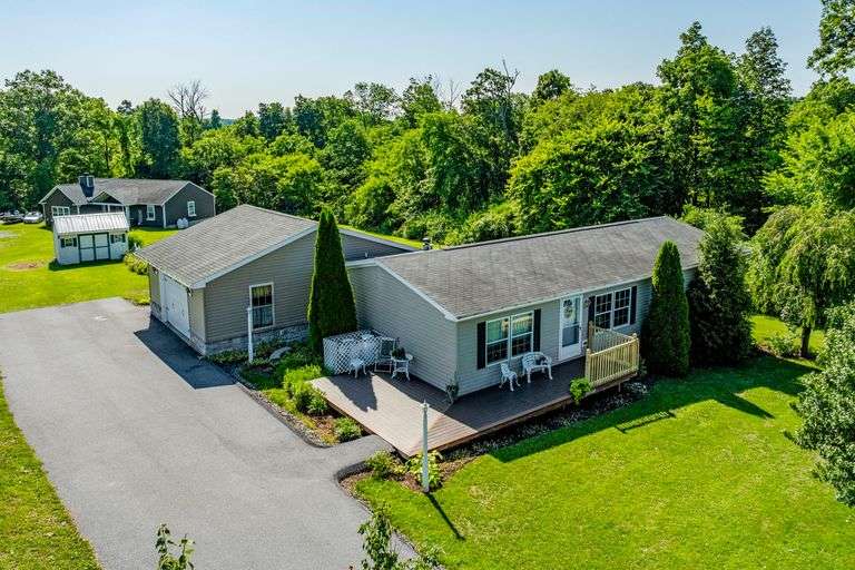 1004 MARTIN CHURCH ROAD, DENVER (1.15 ACRES)