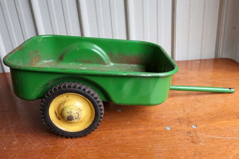 John Deere Trailer