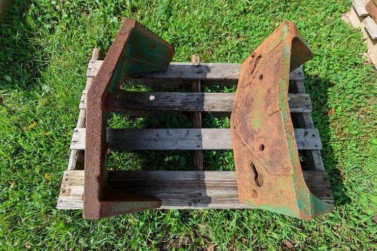 John Deere Utility Weight Brackets