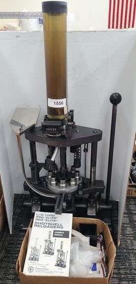 PONSNESS/WARREN 900 Elite Reloading Press - Kramer Auction LLC