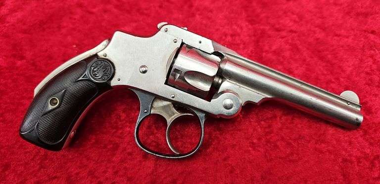 Antique Smith & Wesson Safety Hammerless 32 cal. Revolver