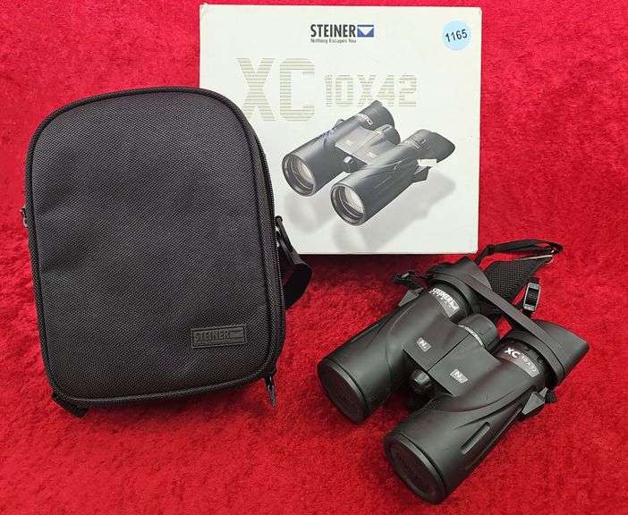 Set of Steiner 10x42 Binoculars