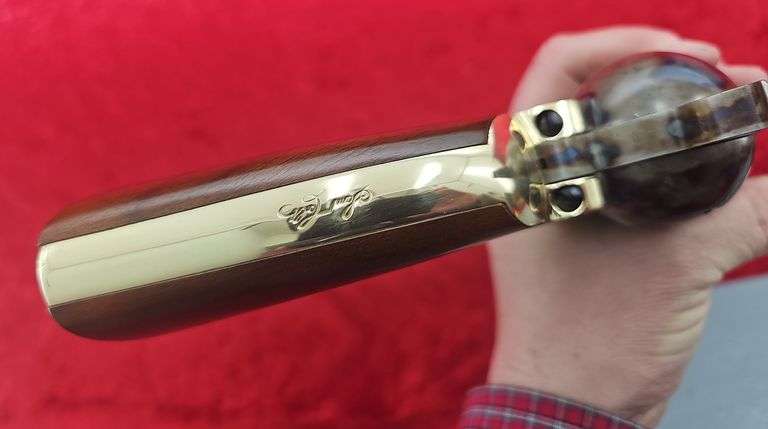 Colt  Signature Series Dragoon   Revolver