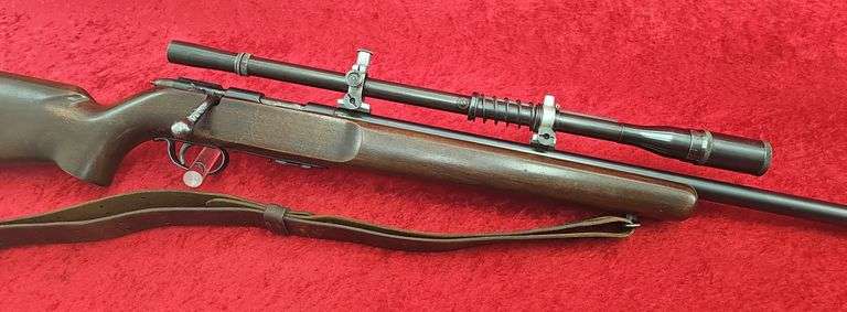 Remington   Model 513-T Matchmaster  22 cal.   Target Rifle