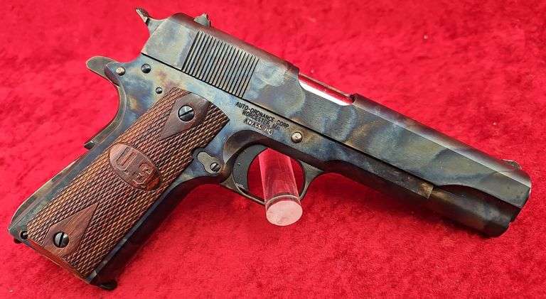 Auto Ordnance   1911A1  45 cal.   Pistol