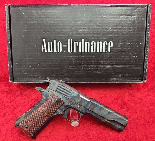 Auto Ordnance   1911A1  45 cal.   Pistol