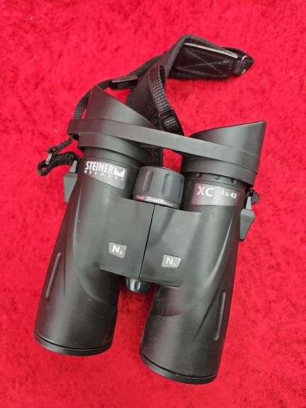 Set of Steiner 10x42 Binoculars