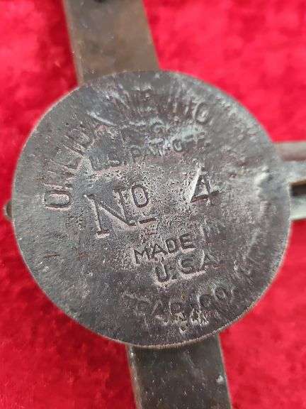 Oneida Newhouse No. 4 Long Spring Trap w/Chain