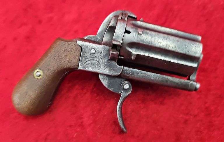 6 Shot Pinfire Knuckle Duster