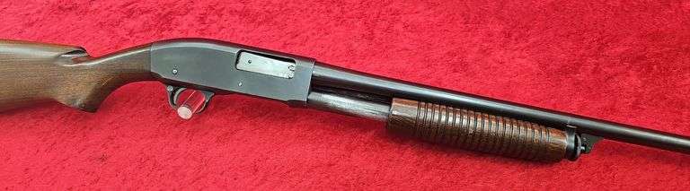 Remington   Model 31  16 ga.   Pump Shotgun