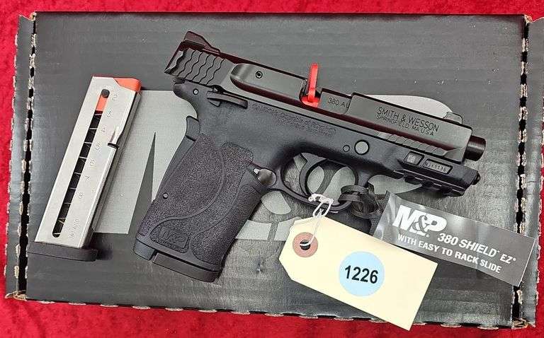 Smith & Wesson   M&P 380 Shield EZ  380 AUTO  Pistol