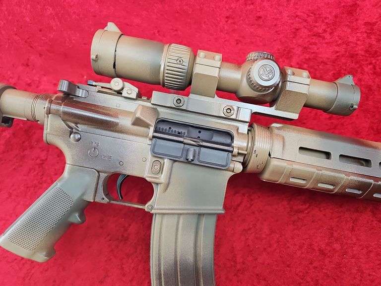 Custom Stag Arms   Model 15  5.56  Rifle