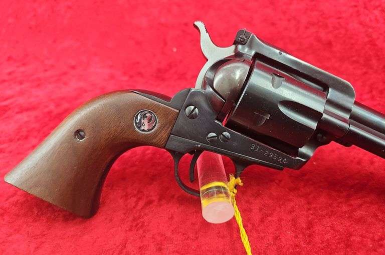 Ruger   Blackhawk   9mm  Revolver