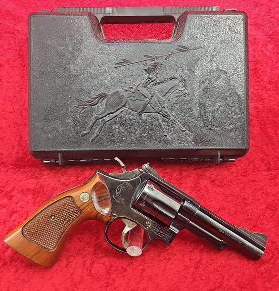 Smith & Wesson  19-4  357 Magnum  Revolver