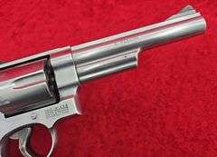 Smith & Wesson  Model 657-4  41 Magnum  Revolver