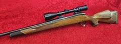 Weatherby  Mark V Deluxe  340 WBY Mag  Rifle