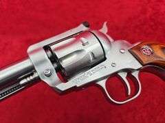 Ruger  New Model Blackhawk  327 Federal Magnum   Revolver