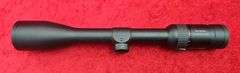 Swarovski Z3 Series 3-10x42 Scope like new w/box