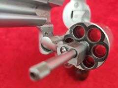 Smith & Wesson  Model 629-5 Performance Center   44 Mag  Revolver