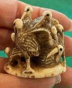 Netsuke Pile of Kiwis Ivory/Bone