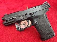 Smith & Wesson  M&P 9 Shield  9mm  Pistol