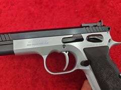 Tanfoglio EAA  Witness Match   40 cal.   Pistol