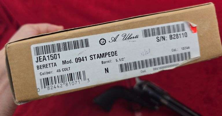 NIB Beretta  Stampede  45 cal.   SA Revolver