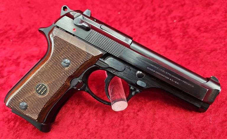 Beretta  Model 92 SB Compact  9mm  Pistol