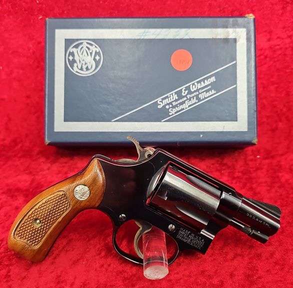 Smith & Wesson   Model 36  38 spl.  Revolver