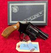 Smith & Wesson   Model 37 Airweight   38 spl.   Revolver