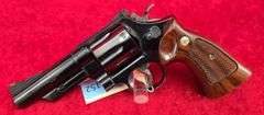 Smith & Wesson   Model 29-2  44 Magnum  Revolver
