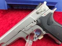Smith & Wesson   Model 5906  9mm  SS Pistol