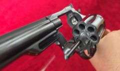 Dan Wesson   DA  357 Magnum  Revolver