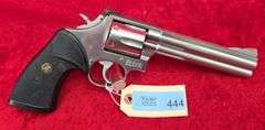 Smith & Wesson   Model 686   357 Magnum   Revolver