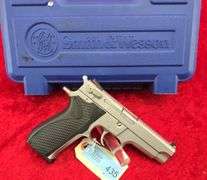 Smith & Wesson   Model 5906  9mm  SS Pistol