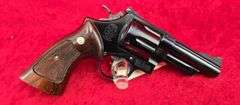 Smith & Wesson   Model 29-2  44 Magnum  Revolver