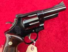Smith & Wesson   Model 29-2  44 Magnum  Revolver