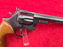 Dan Wesson   DA  357 Magnum  Revolver