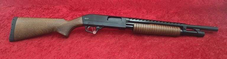 Winchester   Model SXP  12 ga.   Pump Trench Gun