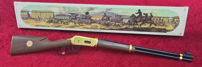 Winchester  Model 94 Golden Spike Comm.   30-30  Carbine